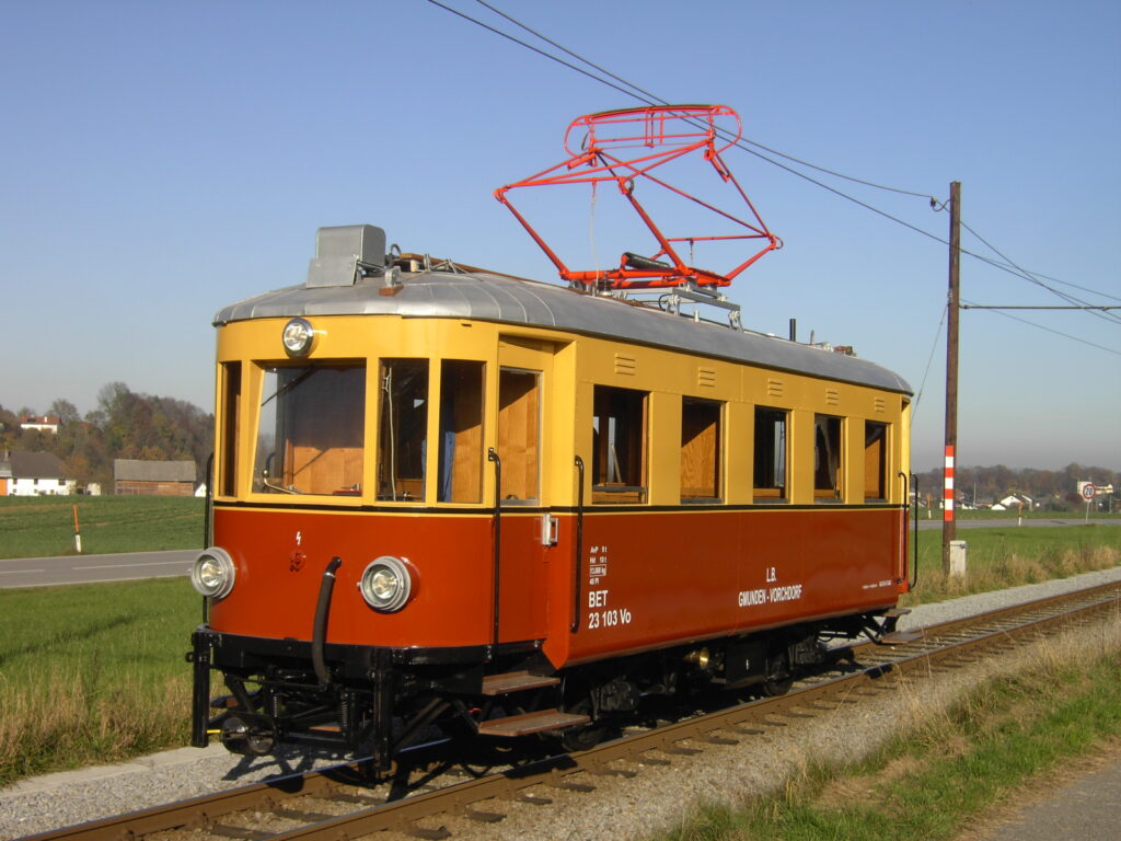 Schulzug ET 23 103 - mit freundlicher Genehmigung durch Stern & Hafferl