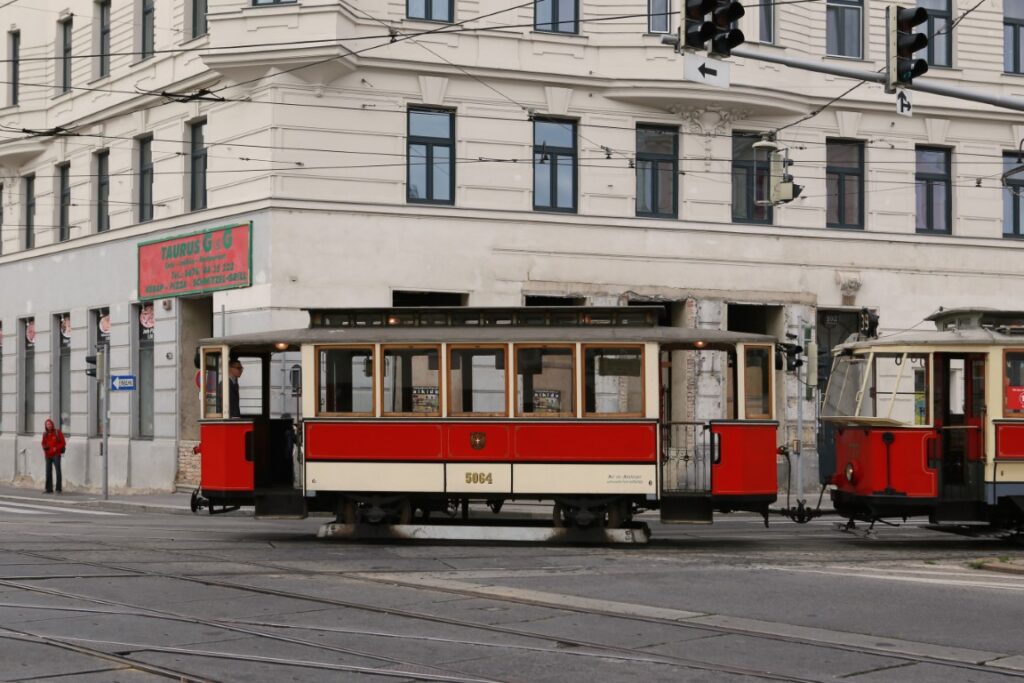 Beiwagen 5064 bei einer Überführungsfahrt